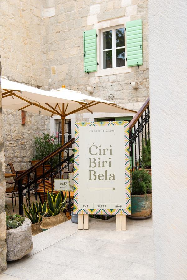 Ciri Biri Bela Boutique Hostel Split Exterior photo