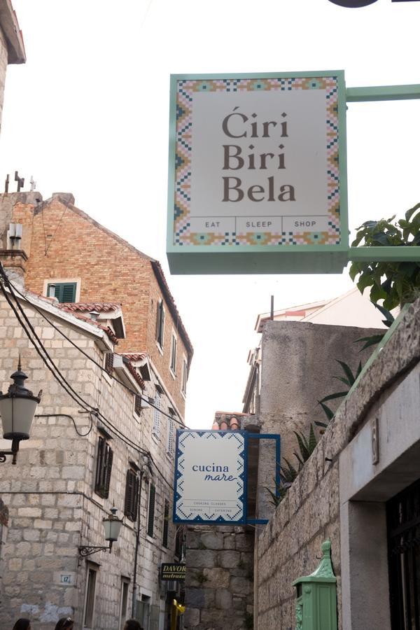 Ciri Biri Bela Boutique Hostel Split Exterior photo